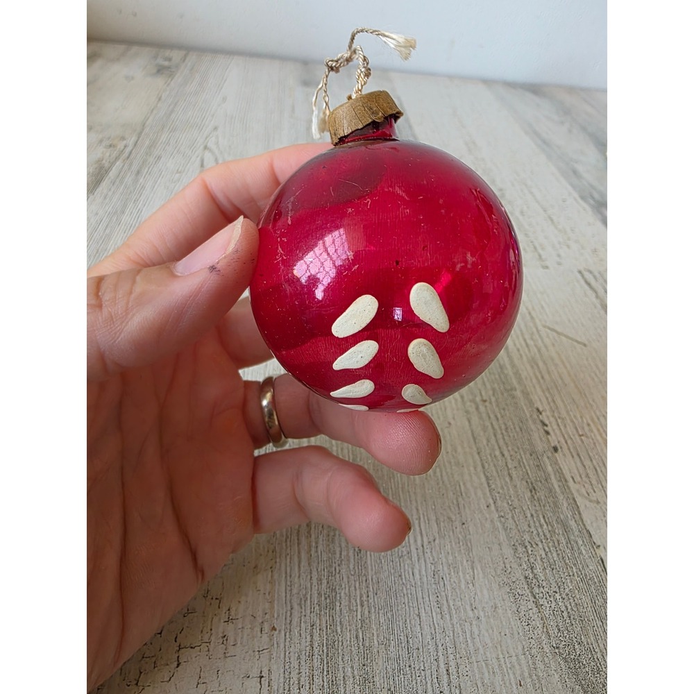Vintage paper cap unsilvered heim? red painted ornament Xmas tree